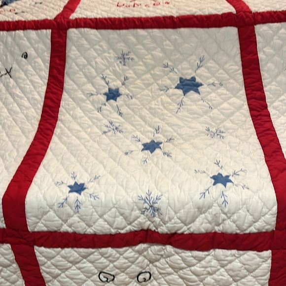 COPY - Pottery Barn twin quilt - Picture 6 of 10